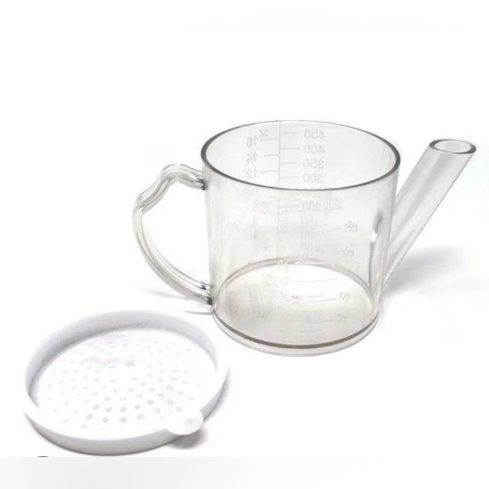 Golden Gate Mercantile Gravy Fat Separator Strainer Cup Kitchen Tool